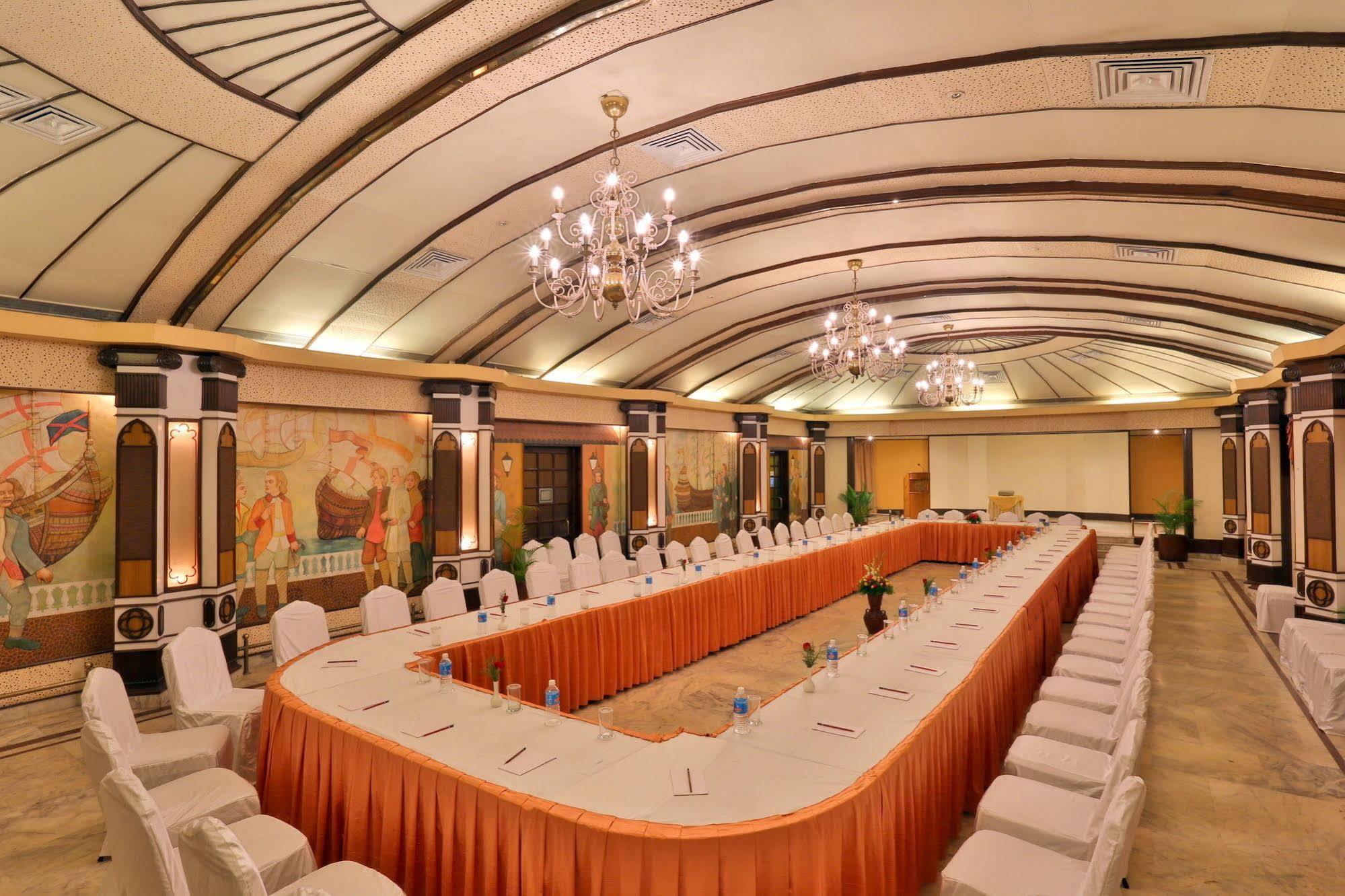 Hotel Mandovi Panaji Exterior foto